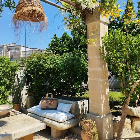 بيت ضيافة Giardino Frannicola ماليي