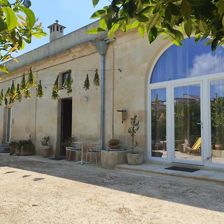 بيت ضيافة Giardino Frannicola 3*