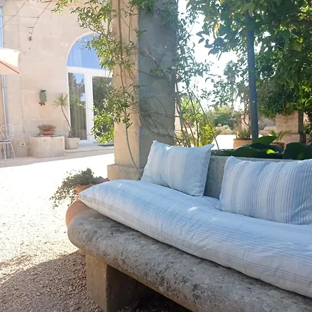 Πανσιόν Giardino Frannicola *